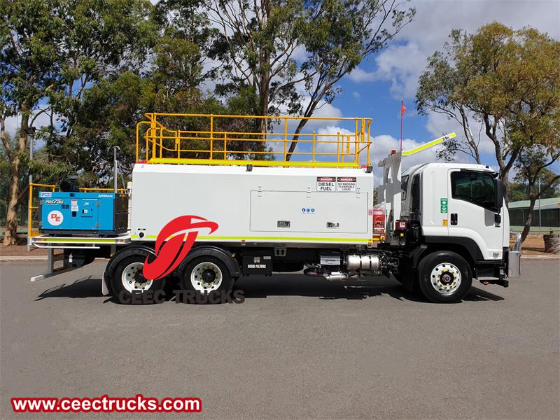 Isuzu FVZ 6x4 heavy oil lubrication service truck Isuzu FVZ 6x4 heavy oil lubrication service truck