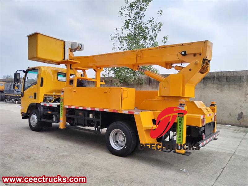 Isuzu insulated boom aerial work truck Isuzu insulated boom aerial work truck
