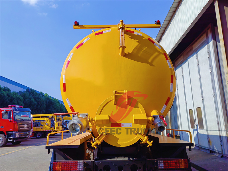 FAW vacuum sewage tankers FAW vacuum sewage tankers