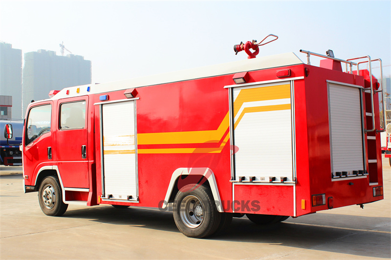 Isuzu NPR fire water truck Isuzu NPR fire water truck