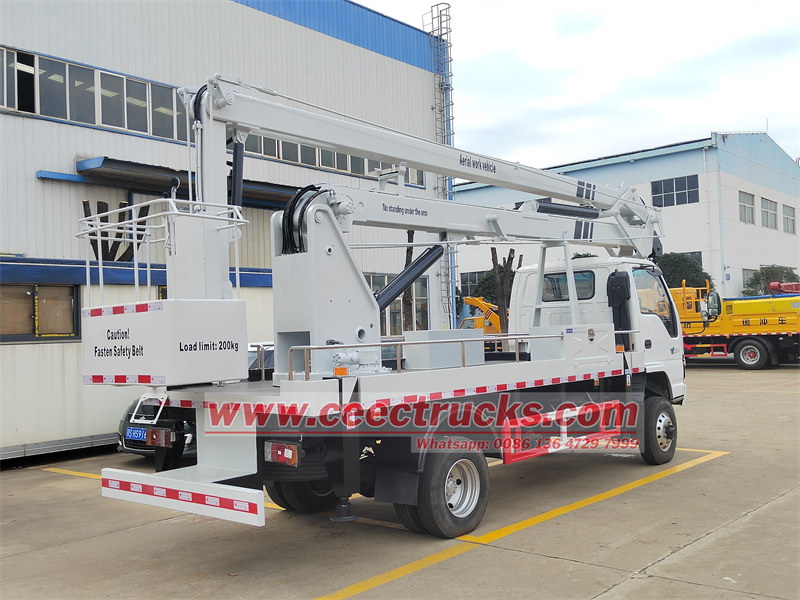 Isuzu 14m 4x4 offroad aerial platform truck Isuzu 14m man lifter truck