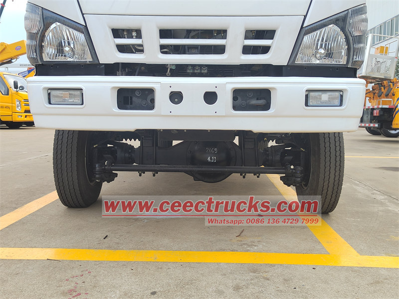 Isuzu manlifter truck mounted on NKR 4x4 chassis