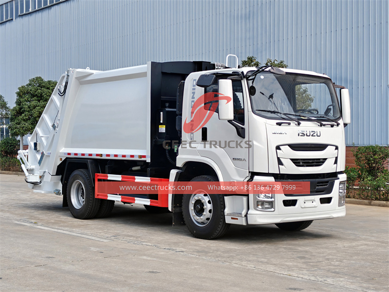 ISUZU FTR refuse compactor truck