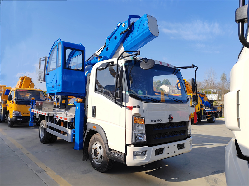 Howo 18m aerial platform truck