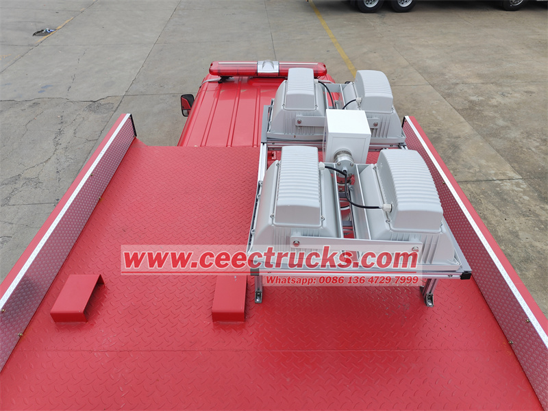 Top mounted hydraulic lifting light system