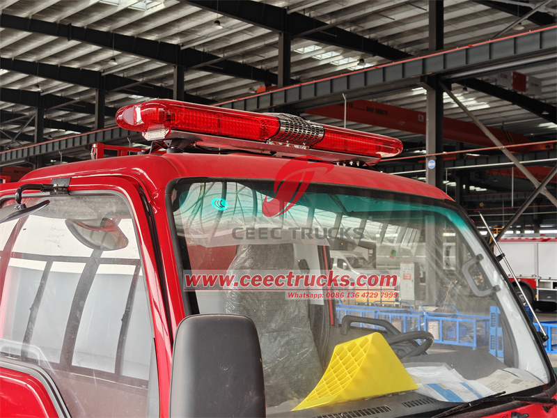Isuzu fire truck with top mounted Siren
