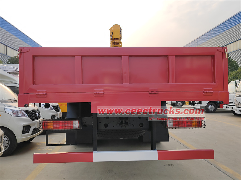 6X4 SINOTRUK HOWO 380HP Truck With Mounted Crane 6X4 SINOTRUK HOWO 380HP Truck With Mounted Crane