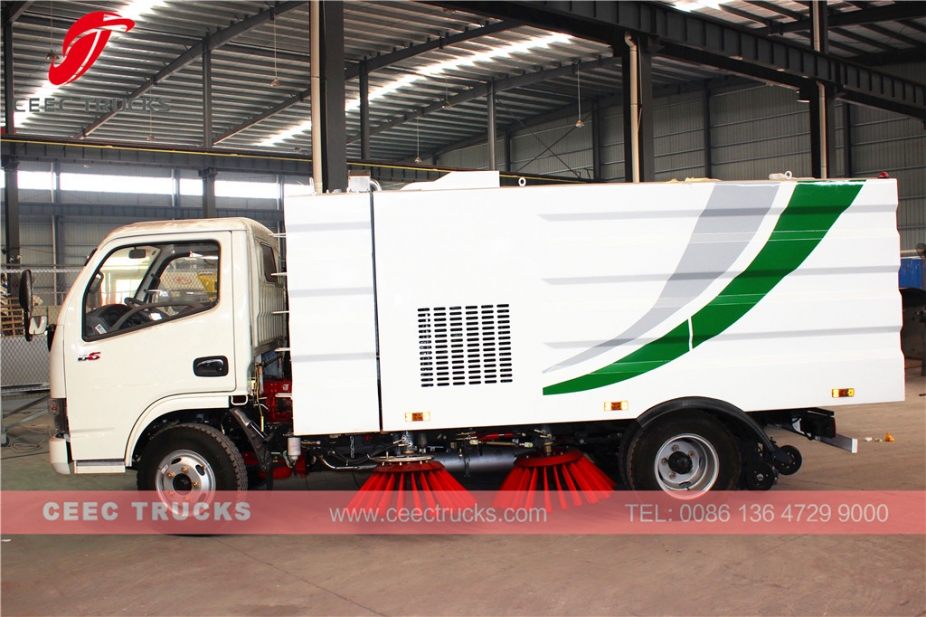 Dongfeng 4000L straatveegmachine