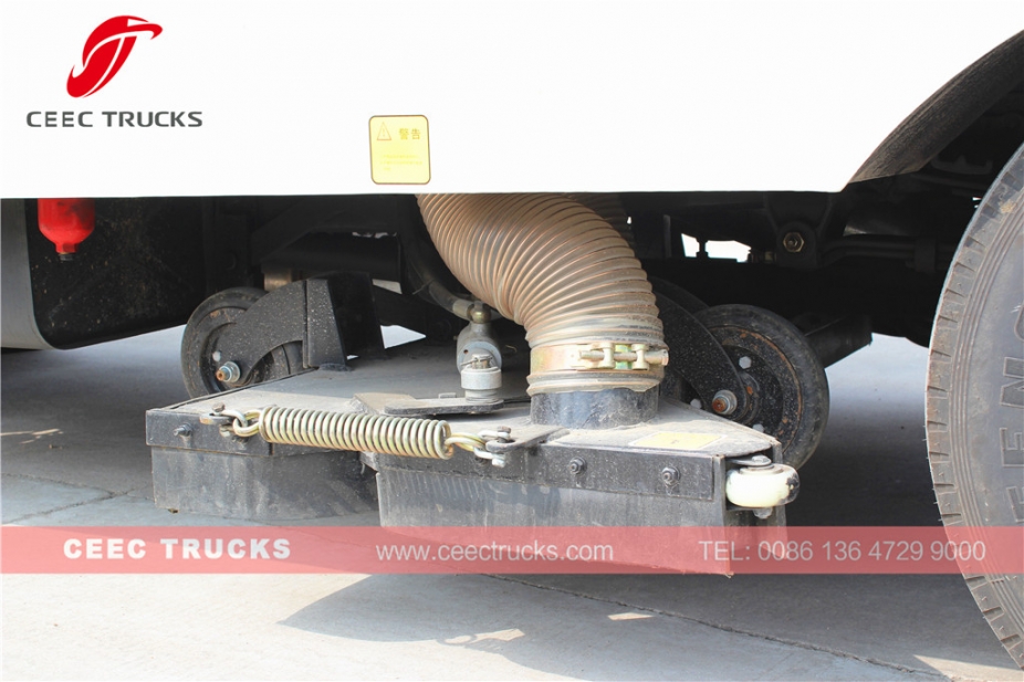 Dongfeng 5000L vacuüm straatveegmachine