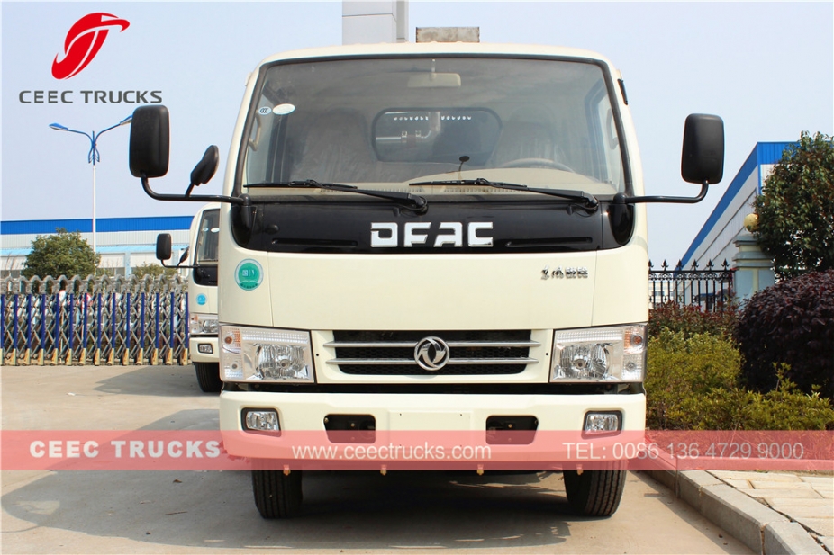 Dongfeng 5CBM wegveegmachine