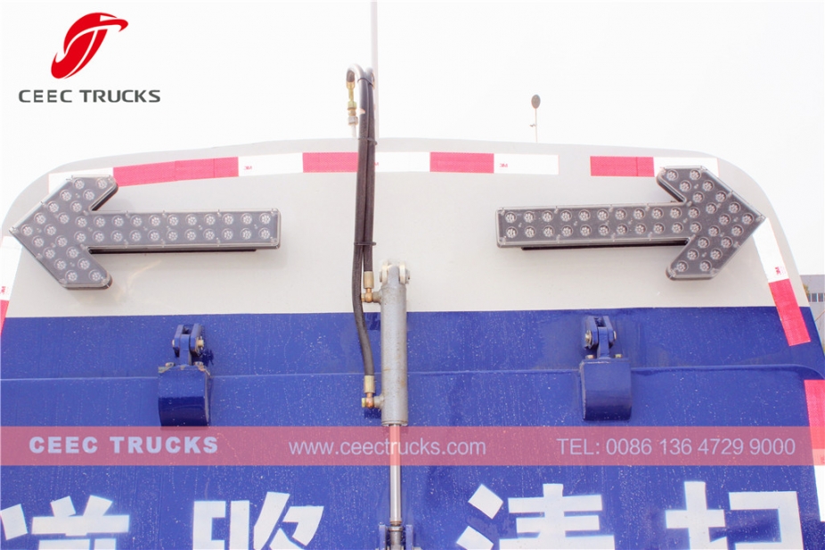 Dongfeng 5CBM wegveegmachine