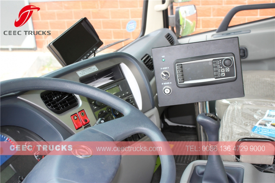 Dongfeng 12.000L straatveegvoertuig