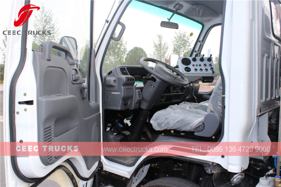 Dongfeng 10.000L straatveegwagen