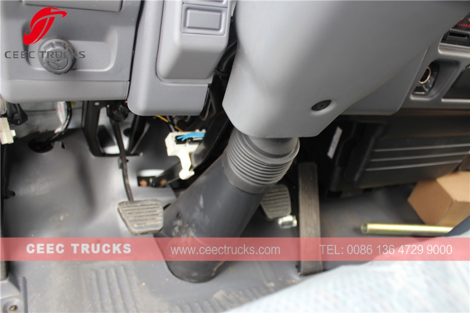 Dongfeng 10.000L straatveegwagen