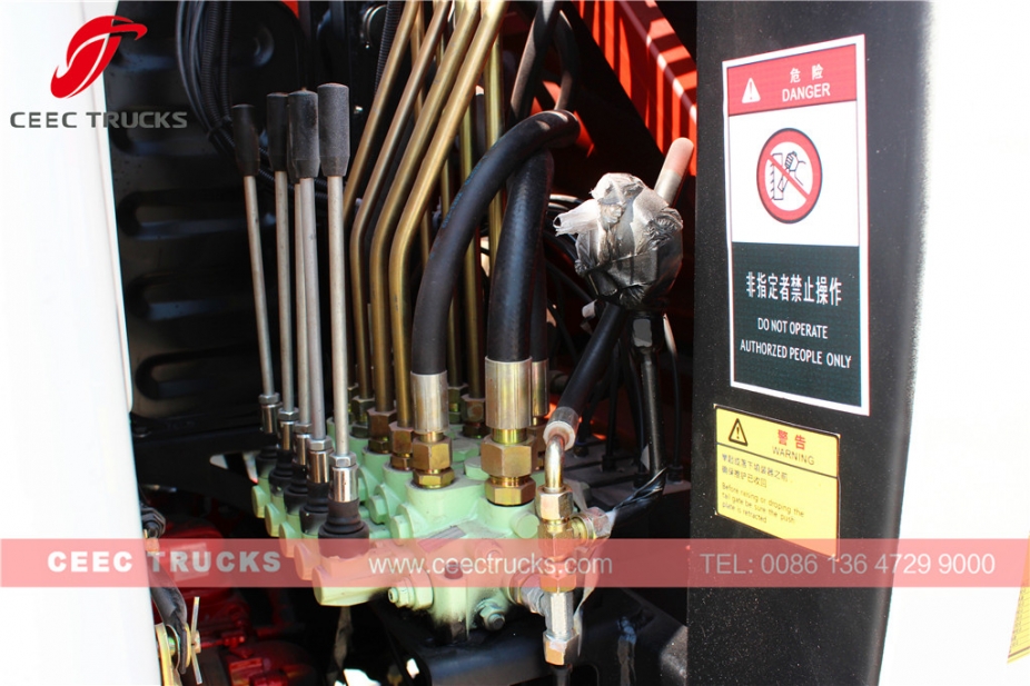 ISUZU 5000L vuilniscompressorvoertuig