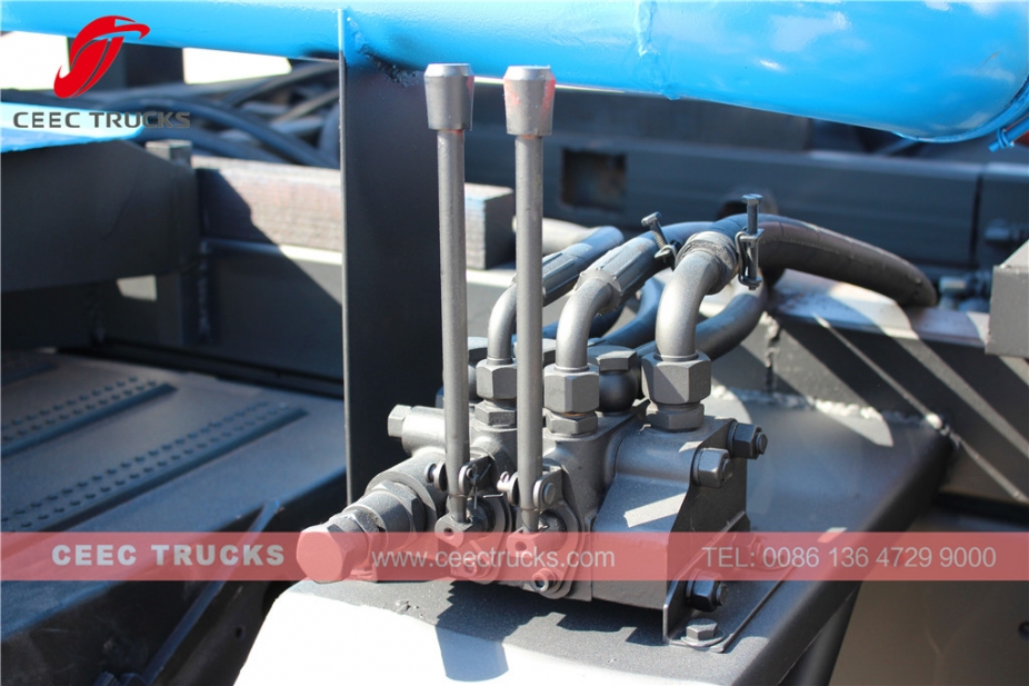 Dongfeng 10.000L vacuüm rioolwagen