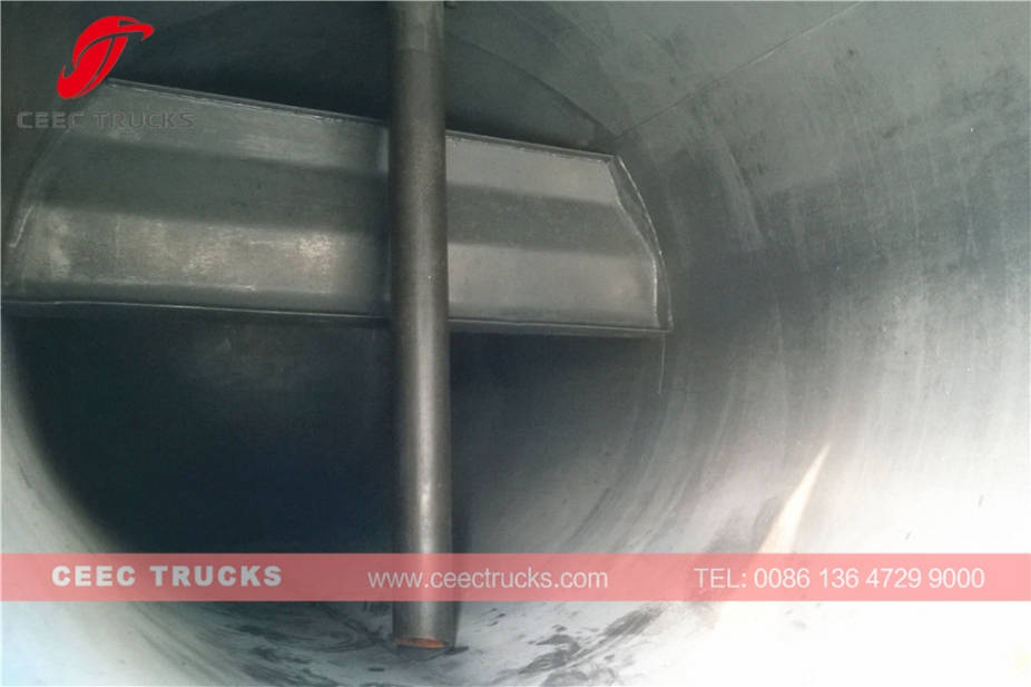 ISUZU 8.000L septictank leegmaker