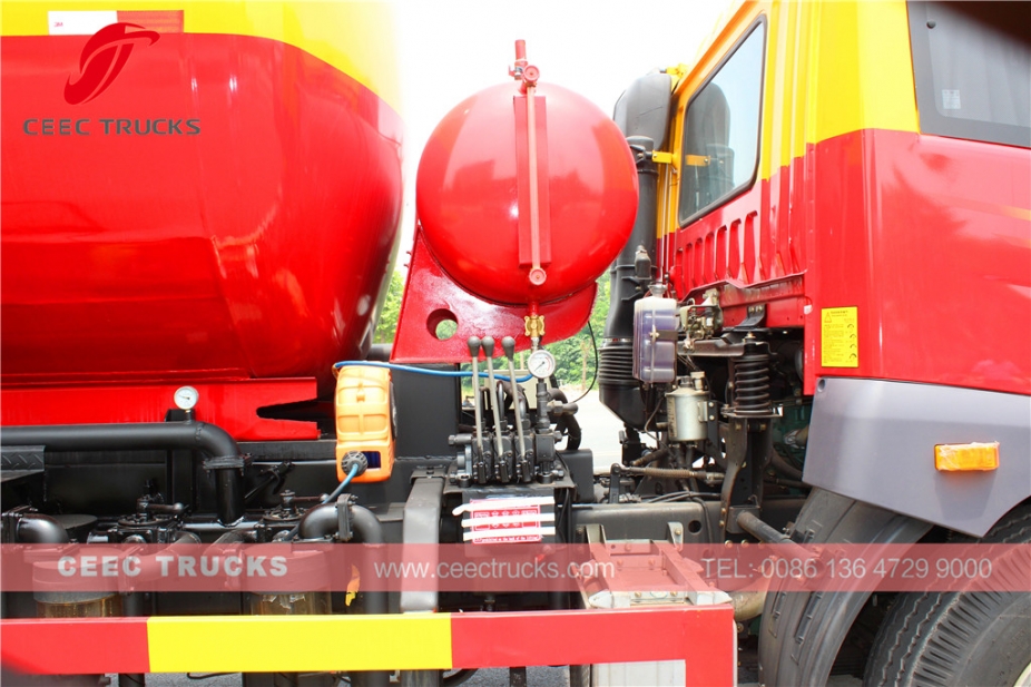 FAW 18CBM septictank leegmaaktankwagen