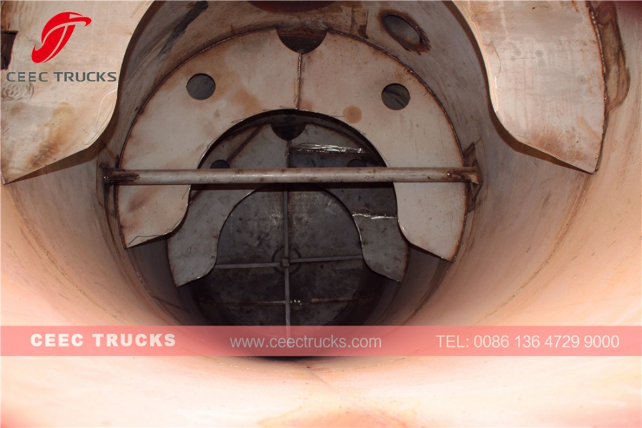 HOWO 18CBM septictank leegmaker te koop