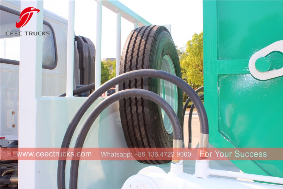 ISUZU 4CBM zwenkarm afvalwagen