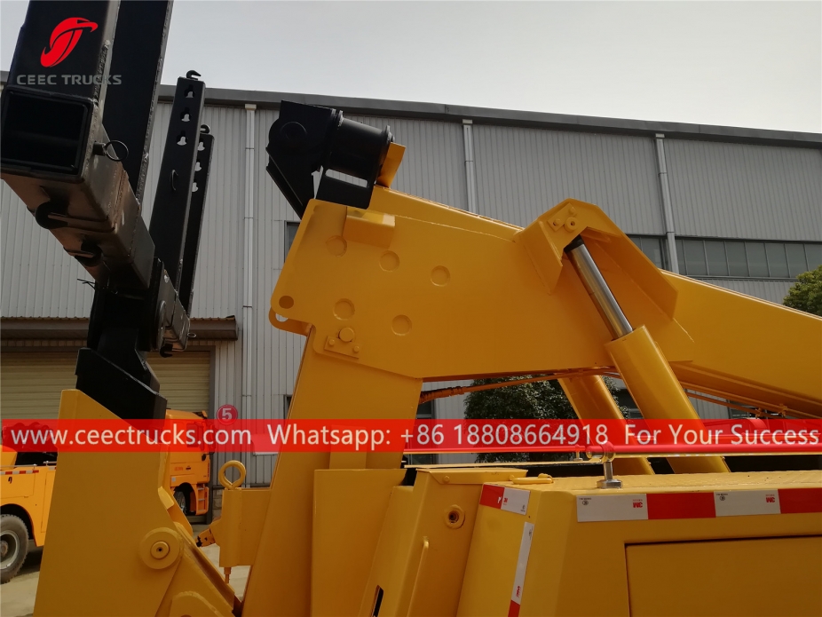 FAW 4*2 wegbergingswagen