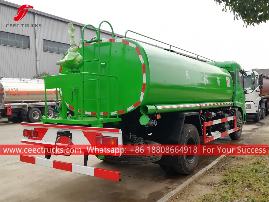 11.7 CBM water sproeierwagen DONGFENG