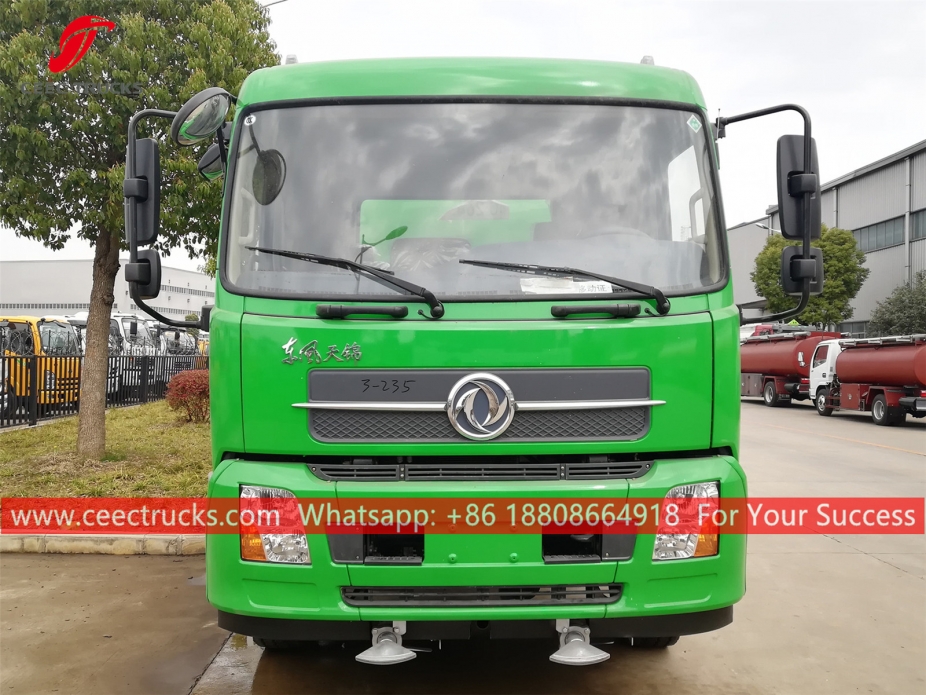 11.7 CBM water sproeierwagen DONGFENG