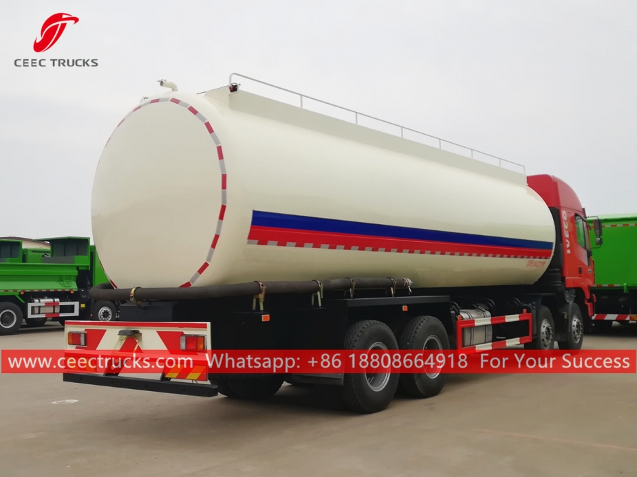 8X4 Poedertransportwagen IVECO