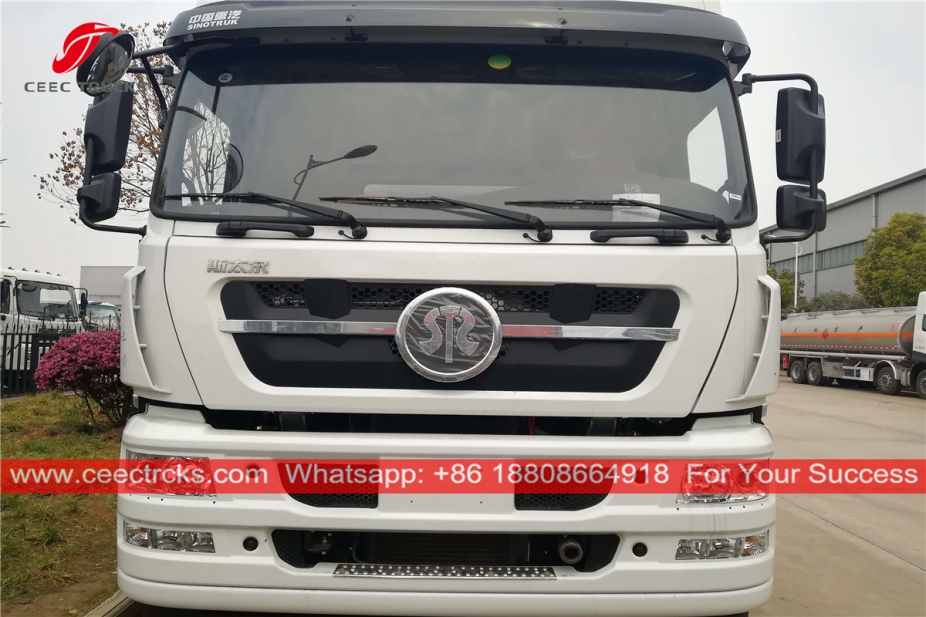 SINOTRUK 8x4 Tankwagen voor brandstof
