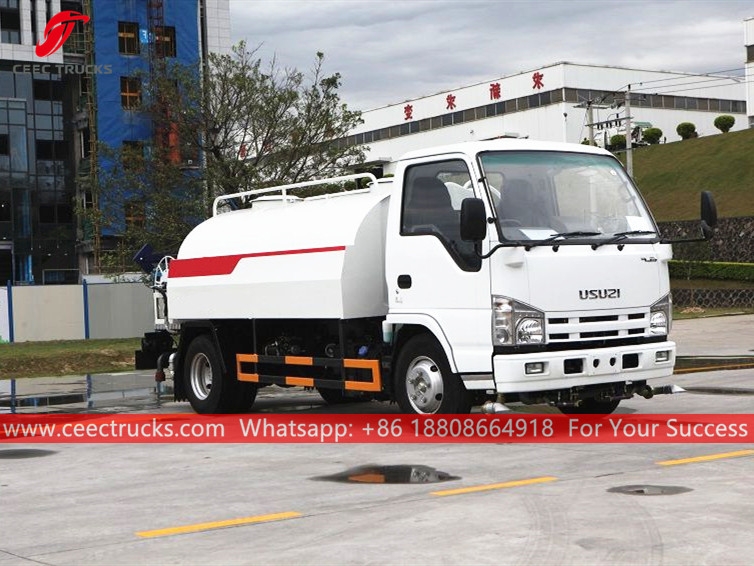 ISUZU 4CBM Waterwagen met hogedrukslang