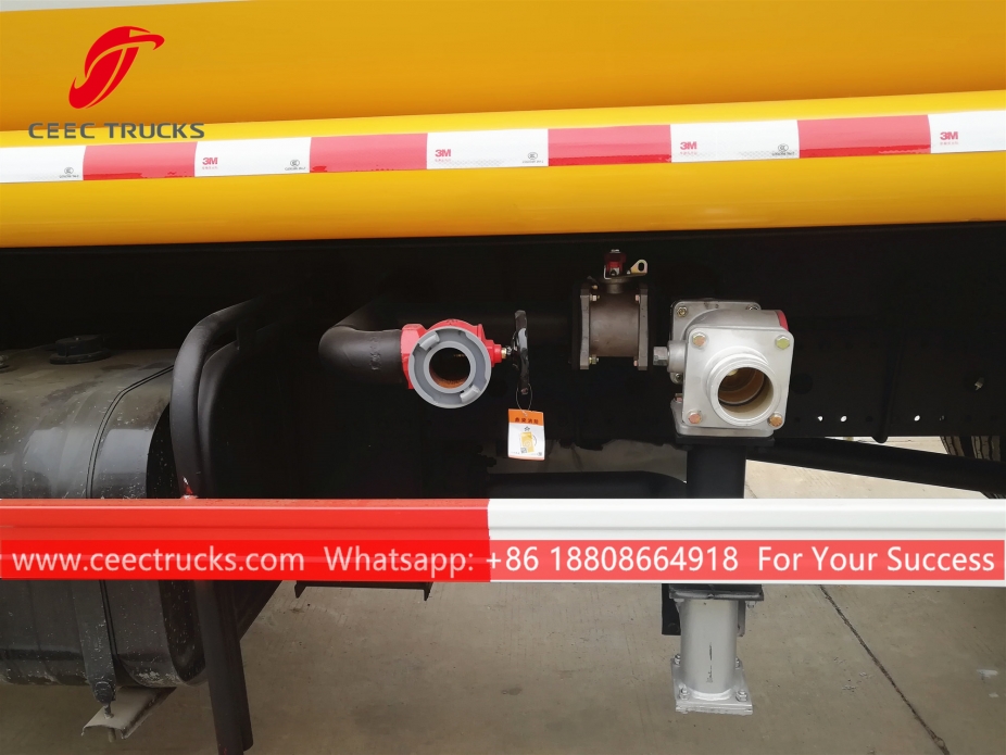 11 CBM Watertankwagen DONGFENG