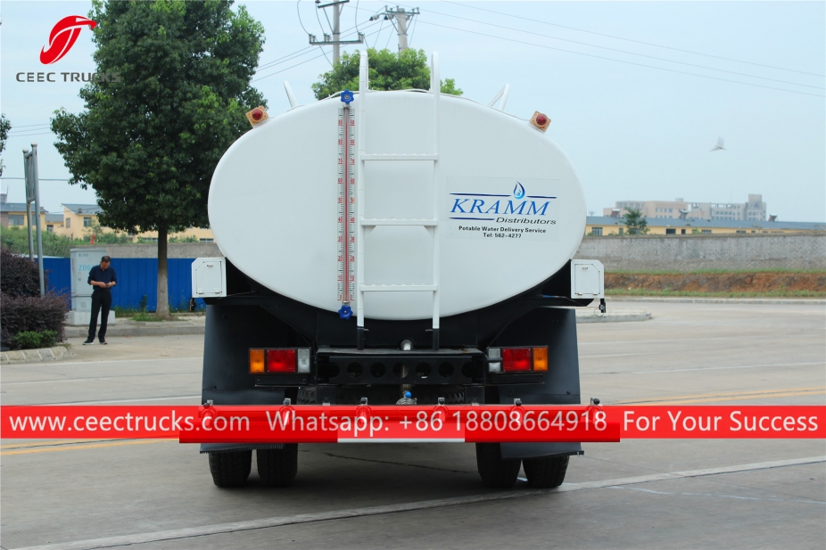 ISUZU Watertransportwagen