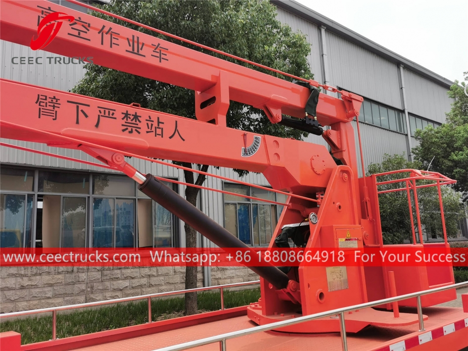 ISUZU 18m Hoogwerker