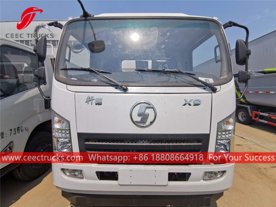 Shacman Wegveeg- en wasauto