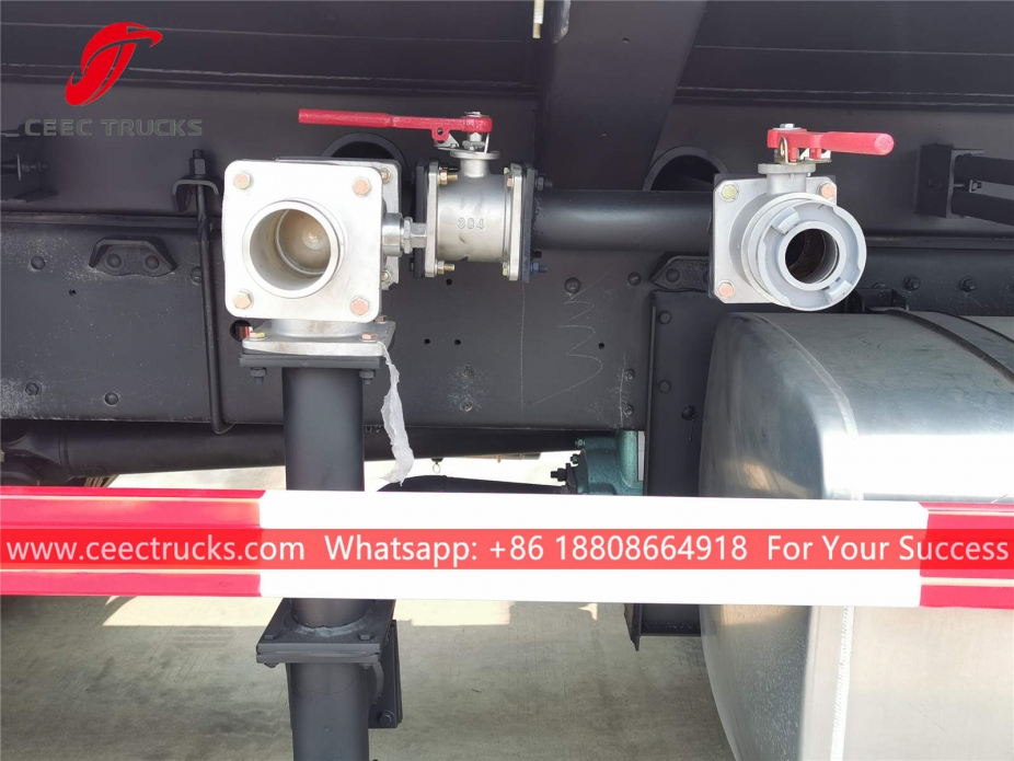 18CBM RHD Watertankwagen DAYUN