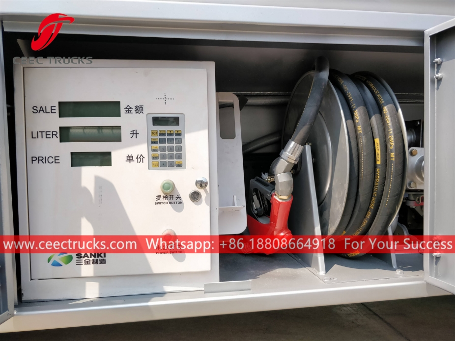 4CBM brandstoftankwagen ISUZU