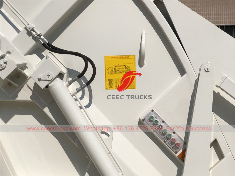 ISUZU 12CBM Afvalperswagen