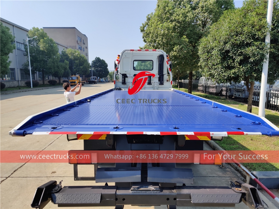 8 Tons Sleepwagen DONGFENG