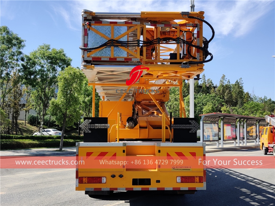 18m Brug inspectie wagen HOWO