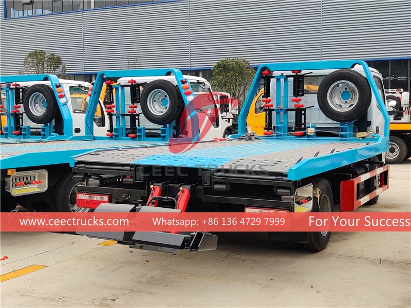 ISUZU 100P pechhulpwagen