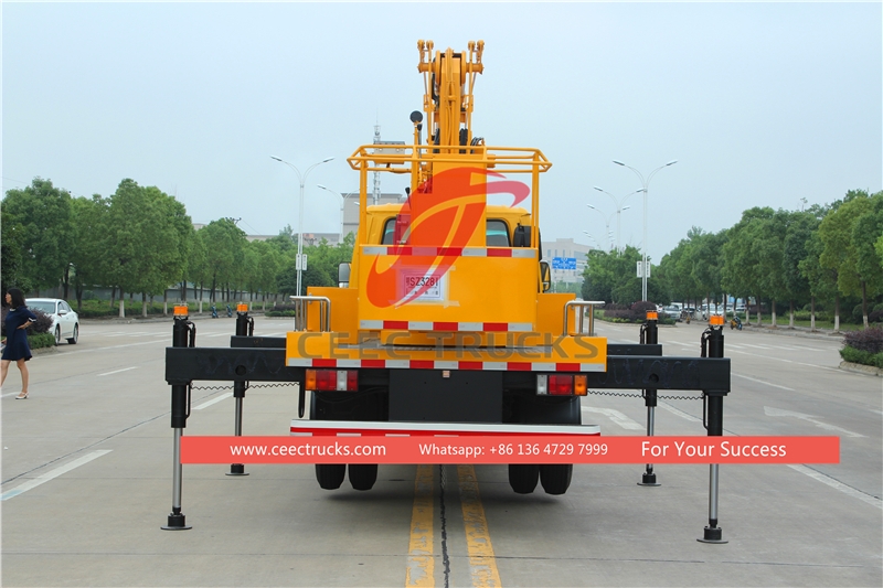 ISUZU 18 meter hoogwerker