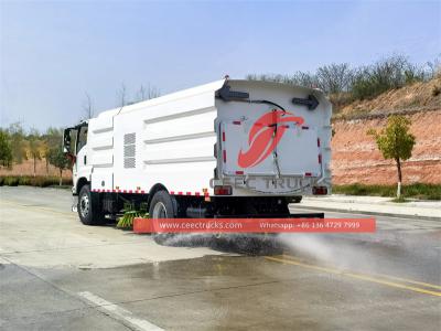 ISUZU 205HP middle-duty road sweeper
