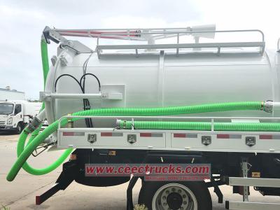 Howo 5cbm vacuum suction pump truck